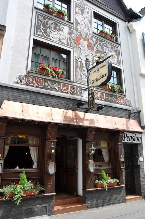 Hotel Gasthof Schuster Und Gaestehaus Рюдесхайм ам Рейн Екстериор снимка